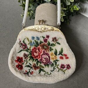 Vintage Petite Point Tapestry Seed Bead Kiss Lock Ed B. Robinson Evening Bag